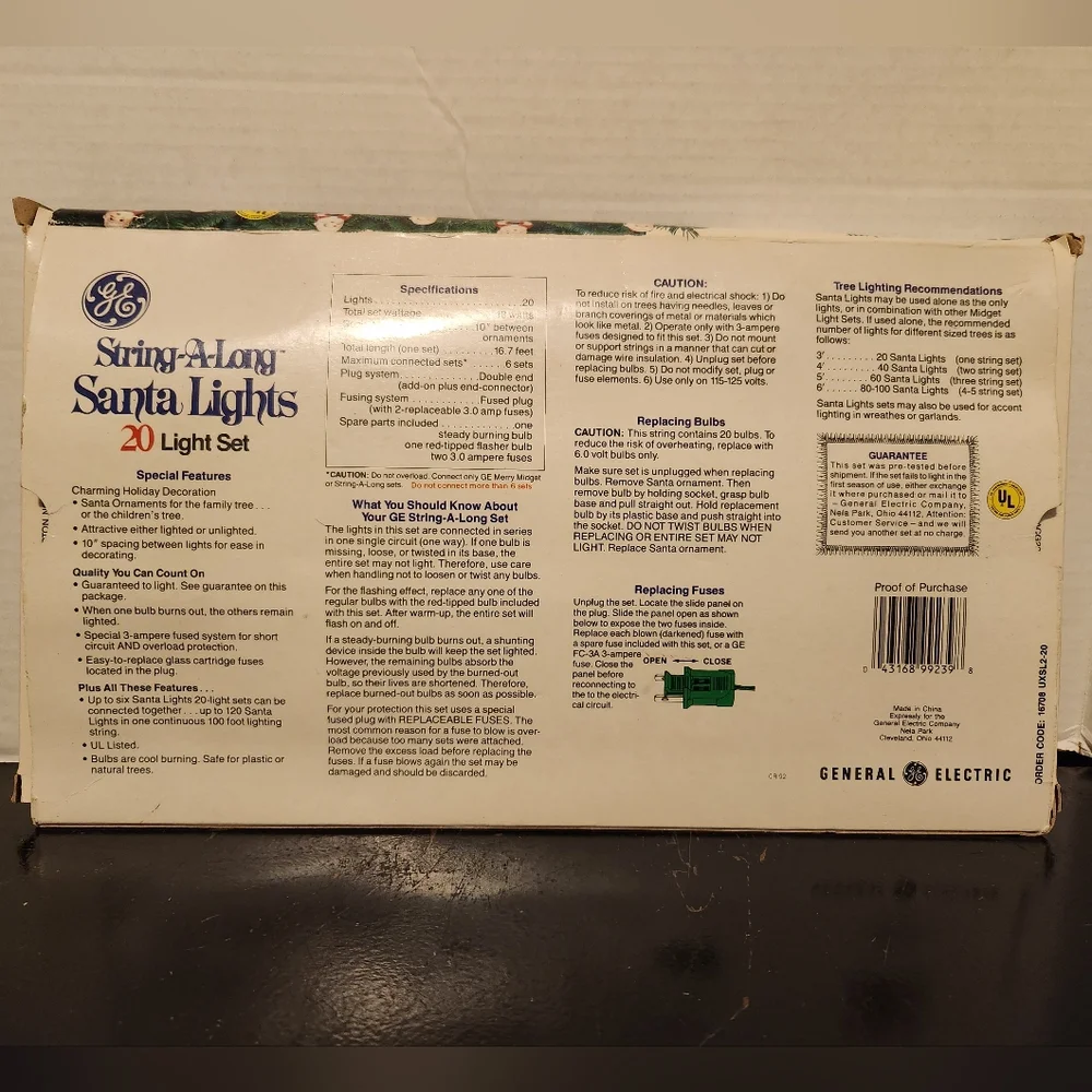 Vtg GE 20 String-A-Long Mini Blow Mold Plastic Santa Christmas Tree Lights Works